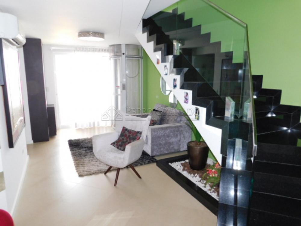 Maringa Apartamento Venda R$2.000.000,00 Condominio R$600,00 3 Dormitorios 3 Suites Area construida 266.44m2 Maringa Apartamento Venda R$2.000.000,00 Condominio R$600,00 3 Dormitorios 3 Suites Area construida 266.44m2