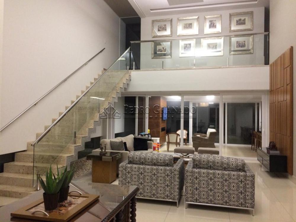 Maringa casa Venda R$2.600.000,00 Condominio R$798,00 3 Dormitorios 3 Suites Area do terreno 450.00m2 Area construida 370.03m2 Maringa casa Venda R$2.600.000,00 Condominio R$798,00 3 Dormitorios 3 Suites Area do terreno 450.00m2 Area construida 370.03m2