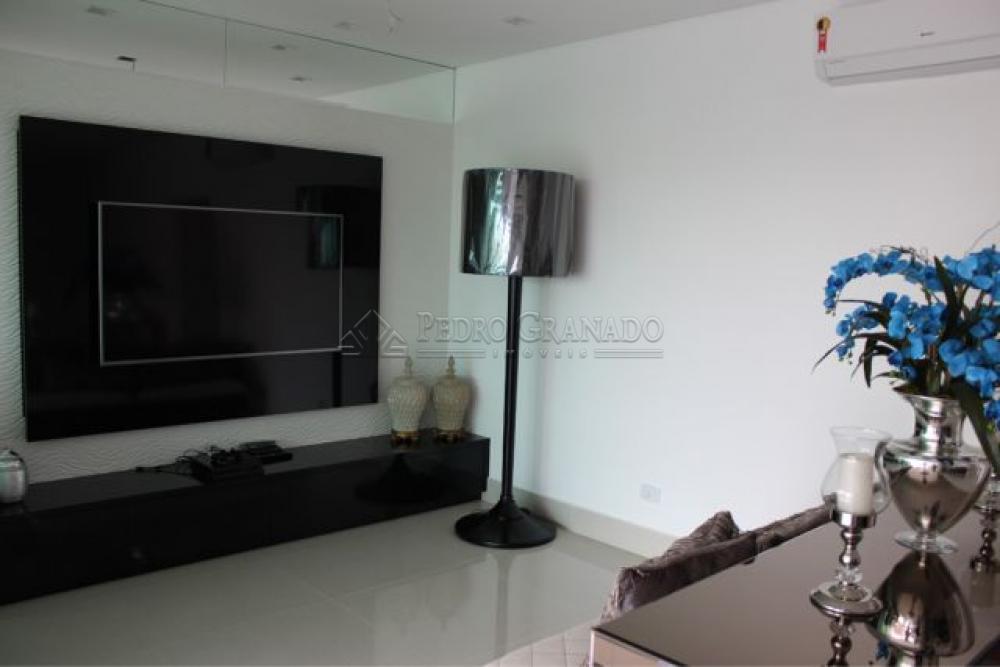 Maringa Apartamento Venda R$1.100.000,00 Condominio R$680,00 3 Dormitorios 3 Suites Area construida 137.00m2 Maringa Apartamento Venda R$1.100.000,00 Condominio R$680,00 3 Dormitorios 3 Suites Area construida 137.00m2