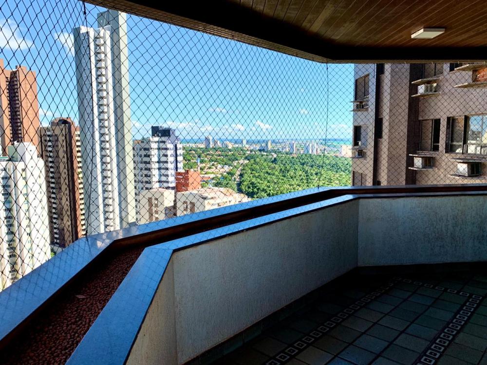 Maringa Apartamento Venda R$2.000.000,00 Condominio R$2.390,00 4 Dormitorios 4 Suites Area construida 380.84m2 Maringa Apartamento Venda R$2.000.000,00 Condominio R$2.390,00 4 Dormitorios 4 Suites Area construida 380.84m2