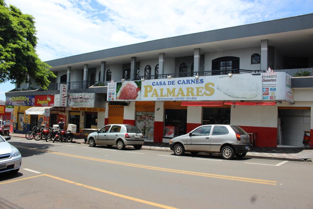 Maringa Casa Locacao R$ 3.800,00 5 Dormitorios 3 Suites Area do terreno 379.62m2 Area construida 260.00m2 Maringa Casa Locacao R$ 3.800,00 5 Dormitorios 3 Suites Area do terreno 379.62m2 Area construida 260.00m2