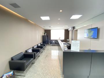 Maringa Zona 05 Comercial Locacao R$ 3.000,00 Condominio R$730,00  2 Vagas 