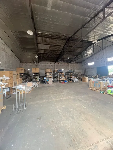 Maringa Parque Industrial Comercial Venda R$5.500.000,00  6 Vagas Area do terreno 4221.65m2 Area construida 742.50m2