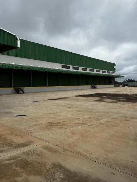 Maringa Parque Industrial Comercial Locacao R$ 165.000,00  10 Vagas Area construida 6000.00m2